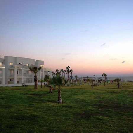 Gold Lagoon Kosher Hotel Pafos Exterior foto