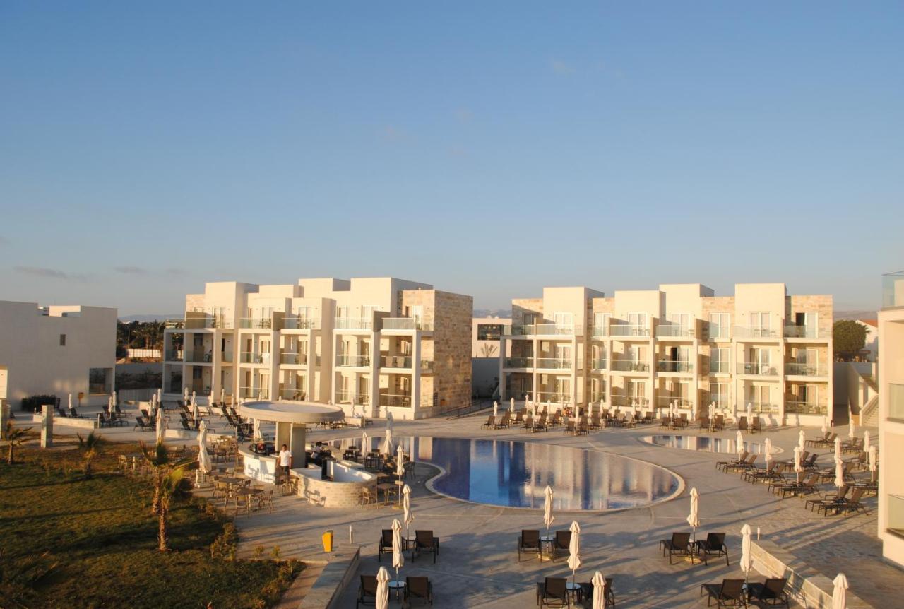 Gold Lagoon Kosher Hotel Pafos Exterior foto