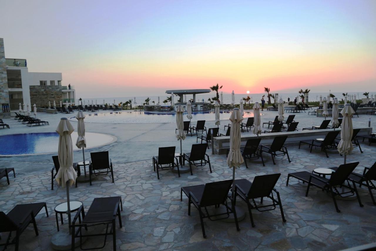 Gold Lagoon Kosher Hotel - By Amphora Hotel & Suites Pafos Exterior foto