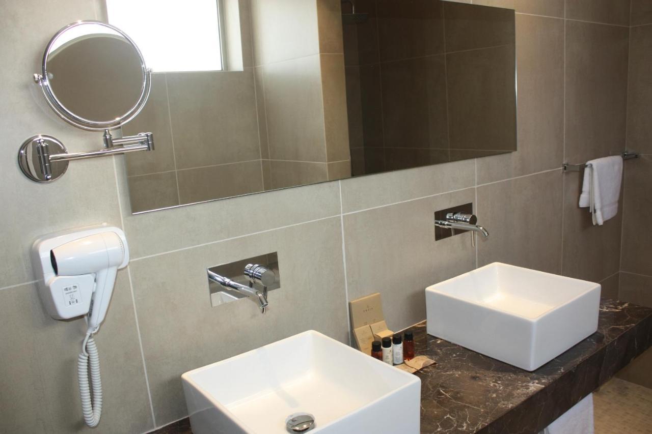 Gold Lagoon Kosher Hotel - By Amphora Hotel & Suites Pafos Exterior foto